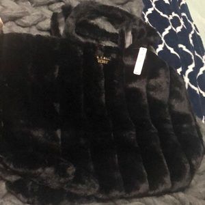 Faux fur tote